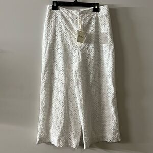 Marled Eyelet‎ Wide Leg Capris SZ 6 NWT